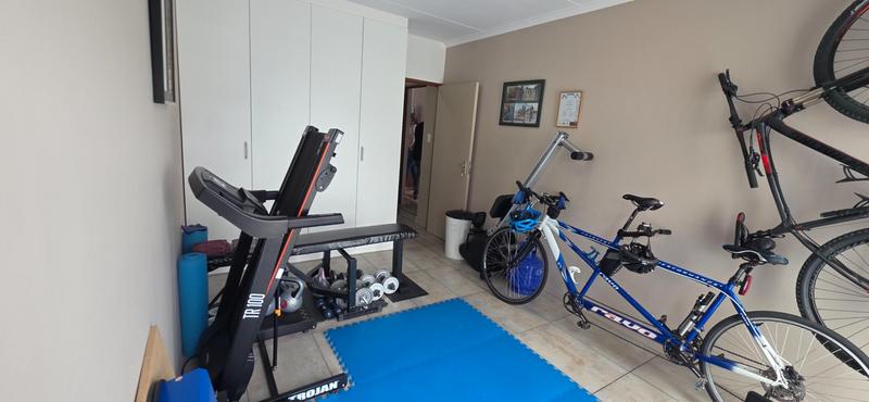 4 Bedroom Property for Sale in Seemeeu Park Western Cape